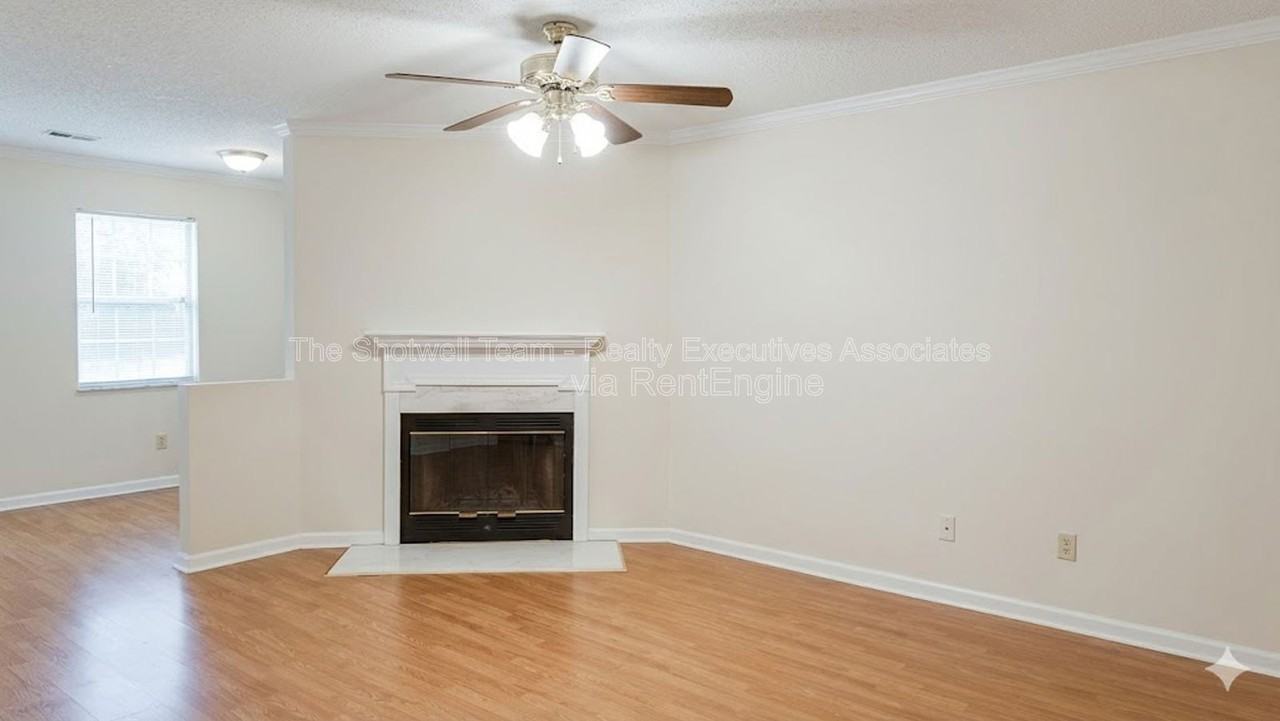 1017 Nod St - Photo 3 of 16