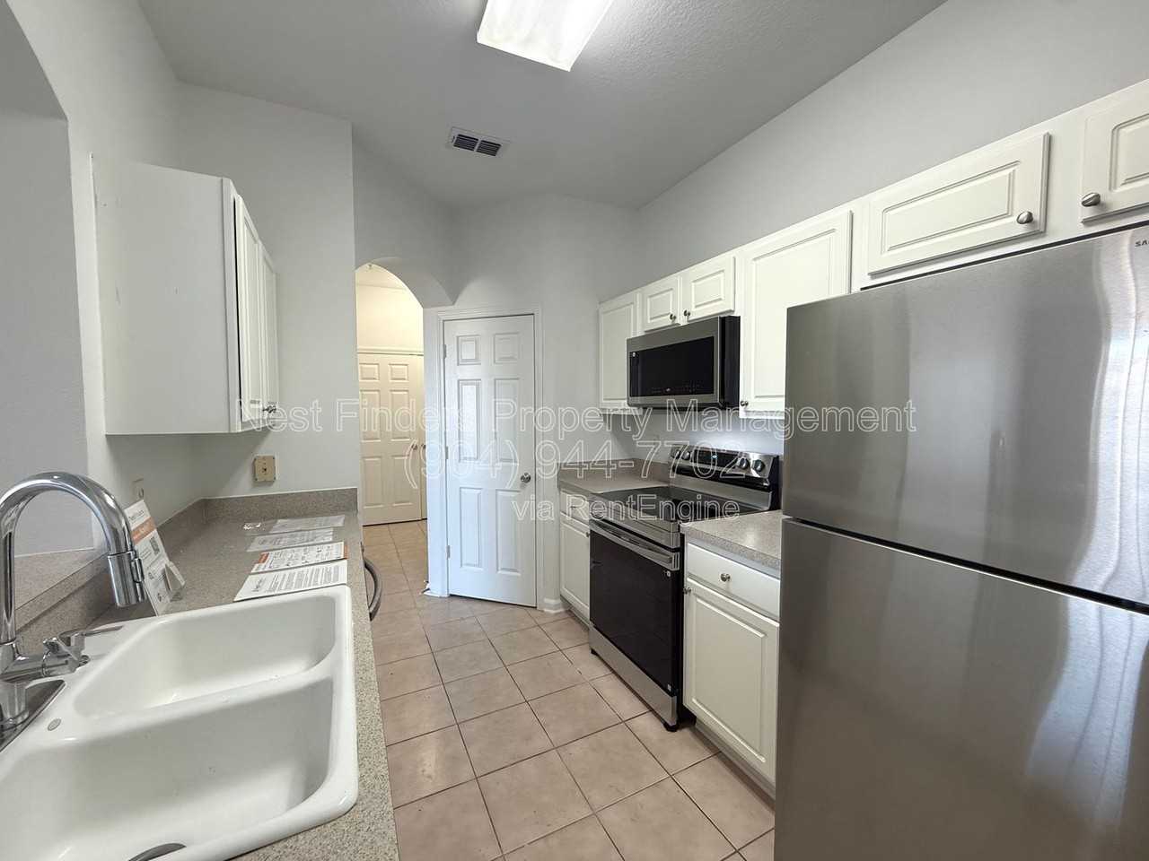 7990 Baymeadows Rd E #912 - Photo 6 of 29