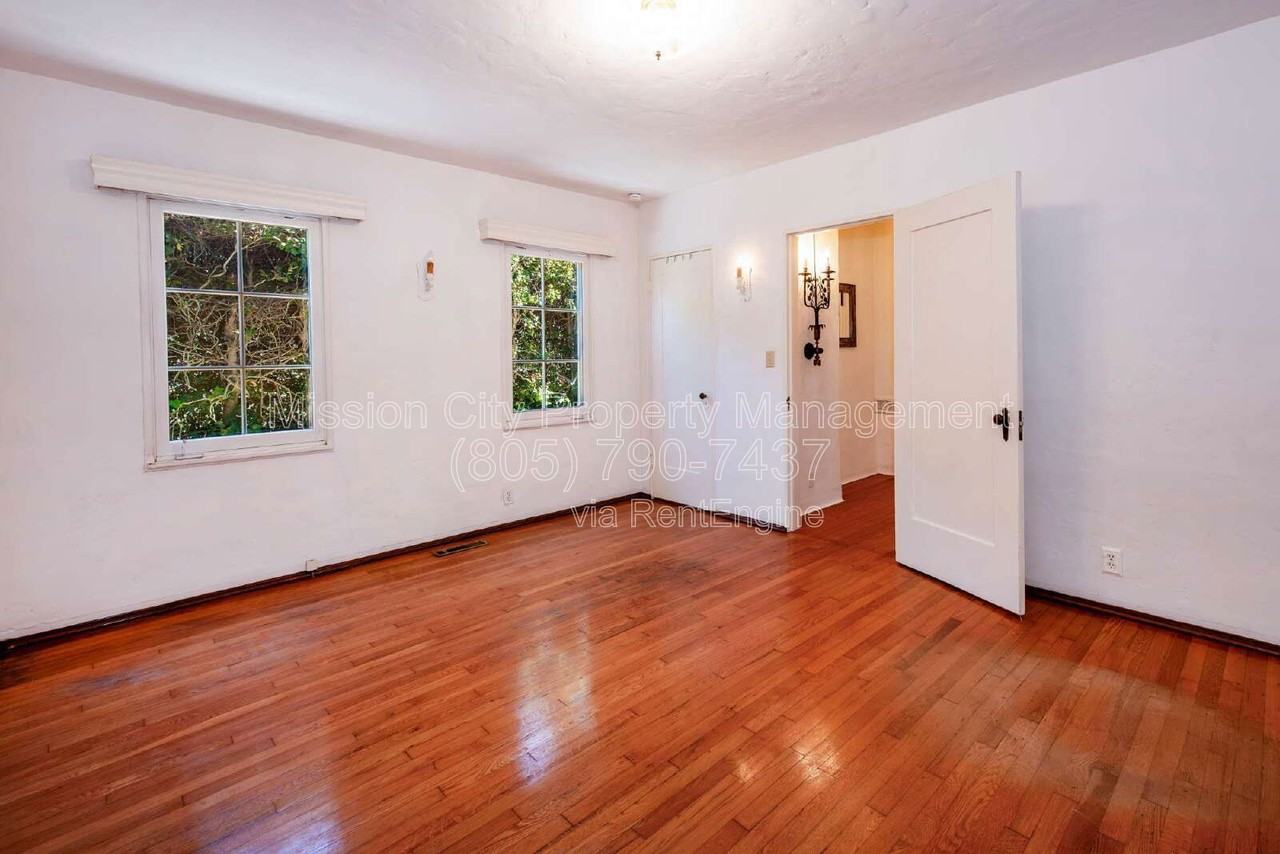 E Junipero St - Photo 2 of 19