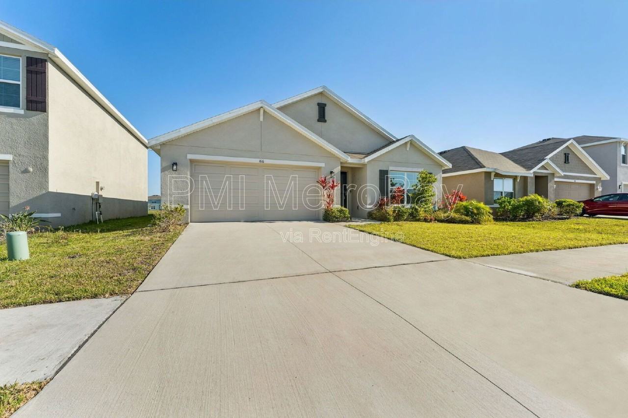 816 Will Scarlett Ave - Photo 2 of 50