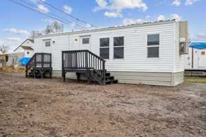featured image of 111 S Cedar Dr #3