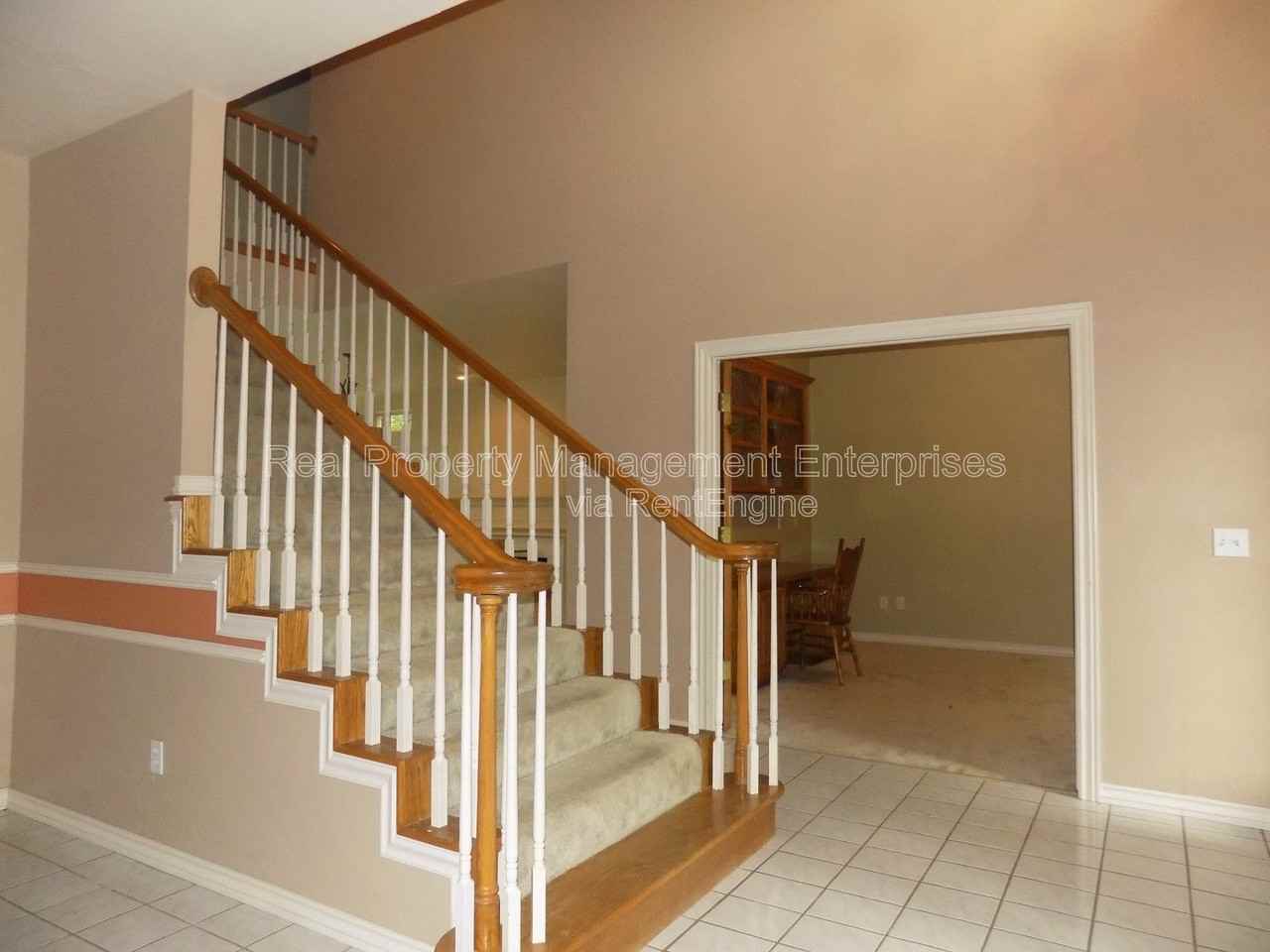 10018 Birkenhead Ct - Photo 2 of 19