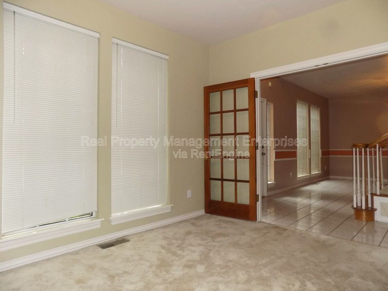 10018 Birkenhead Ct - Photo 4 of 19