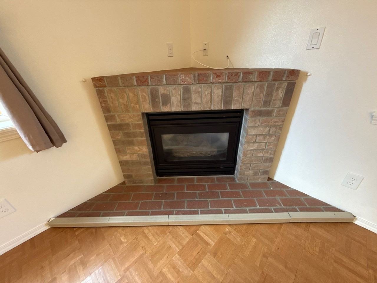 1843 Olympic Dr E - Photo 7 of 22