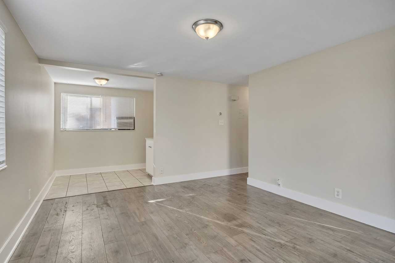 First Avenue Apartments - Photo 4 of 10