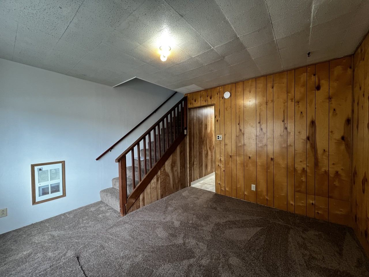 1120 Villa Way A #B - Photo 6 of 10