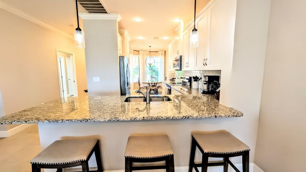 13605 Messina Loop #104 - Photo 6 of 50