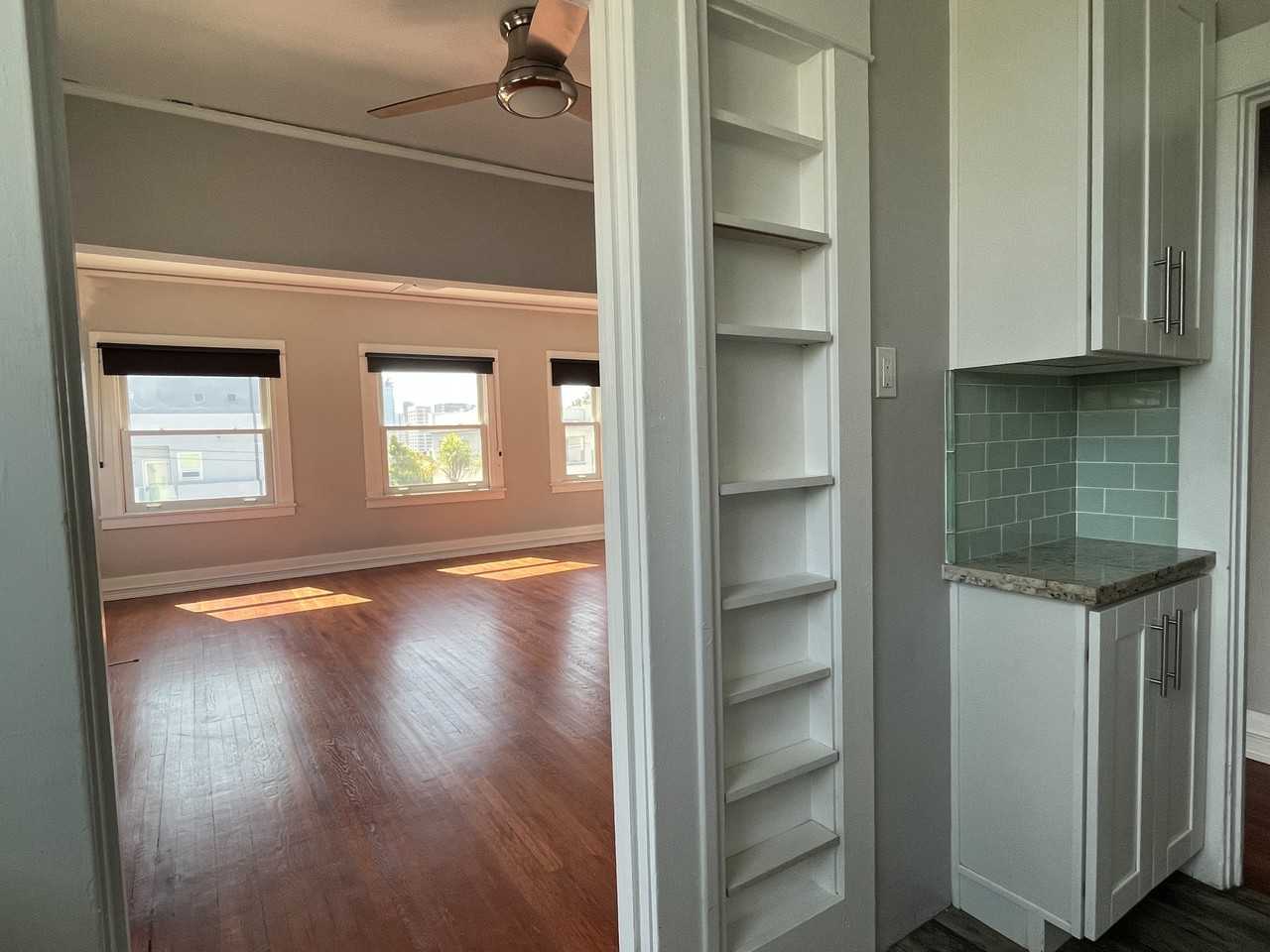 130 Hawthorn St #130 - Photo 2 of 14