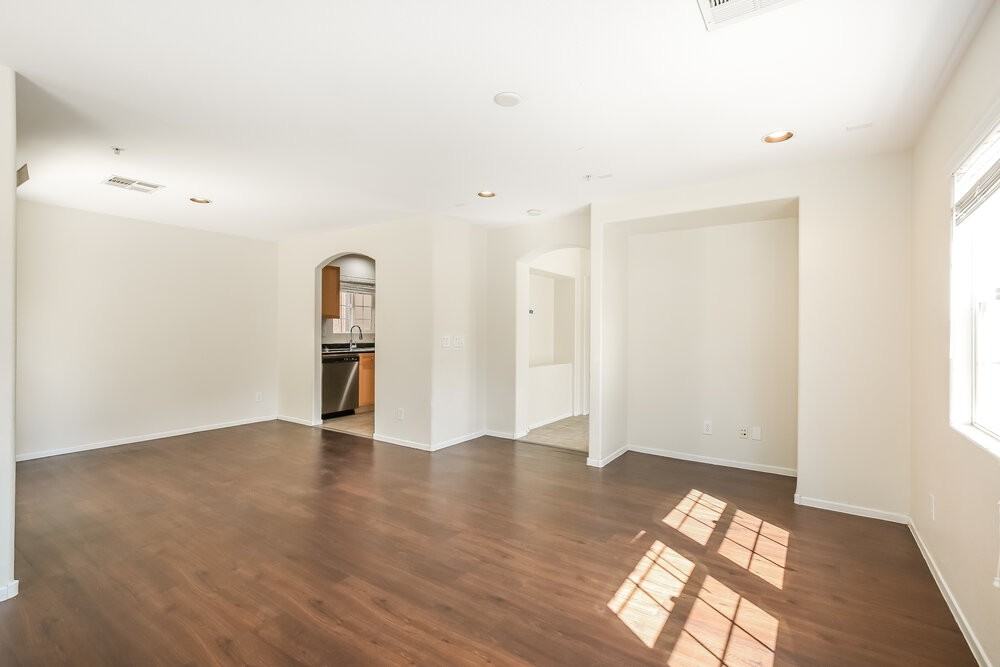 7453 Showy Ct - Photo 6 of 17