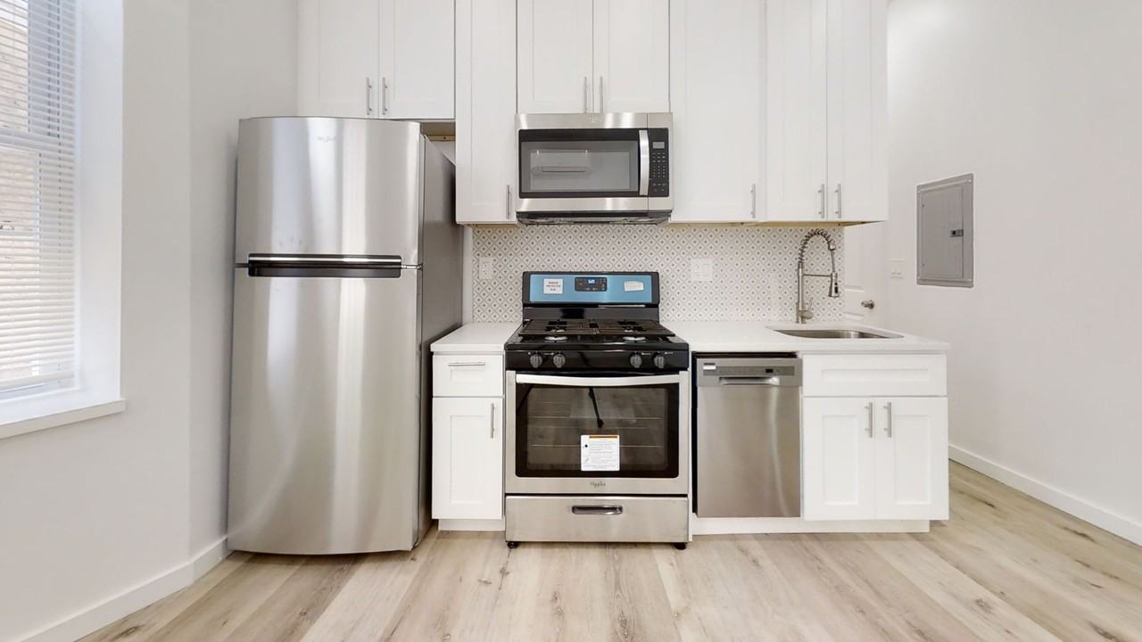 5703 W Girard Ave ## 2r - Photo 7 of 15