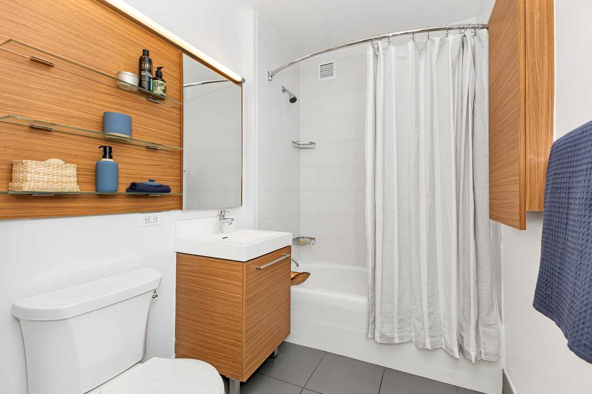 Linc LIC - Photo 6 of 15