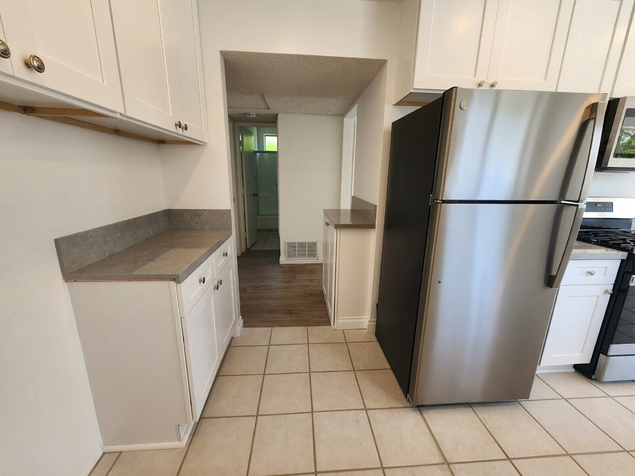 3277 Isabella Dr - Photo 3 of 21