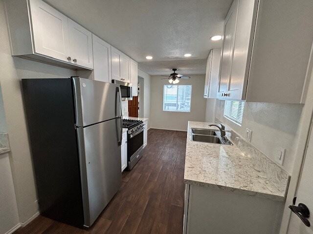 3297 Isabella Dr - Photo 5 of 23