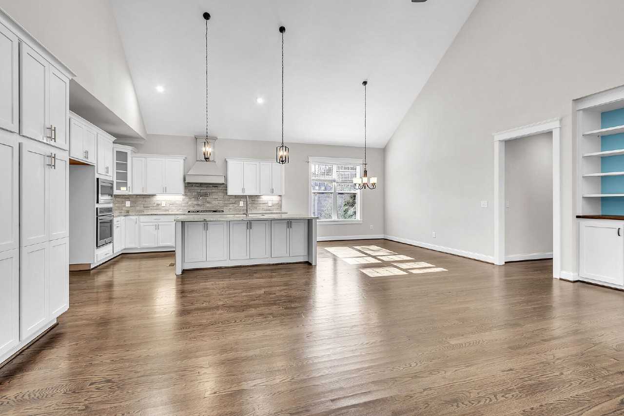 7 Nakkol Dr - Photo 6 of 27