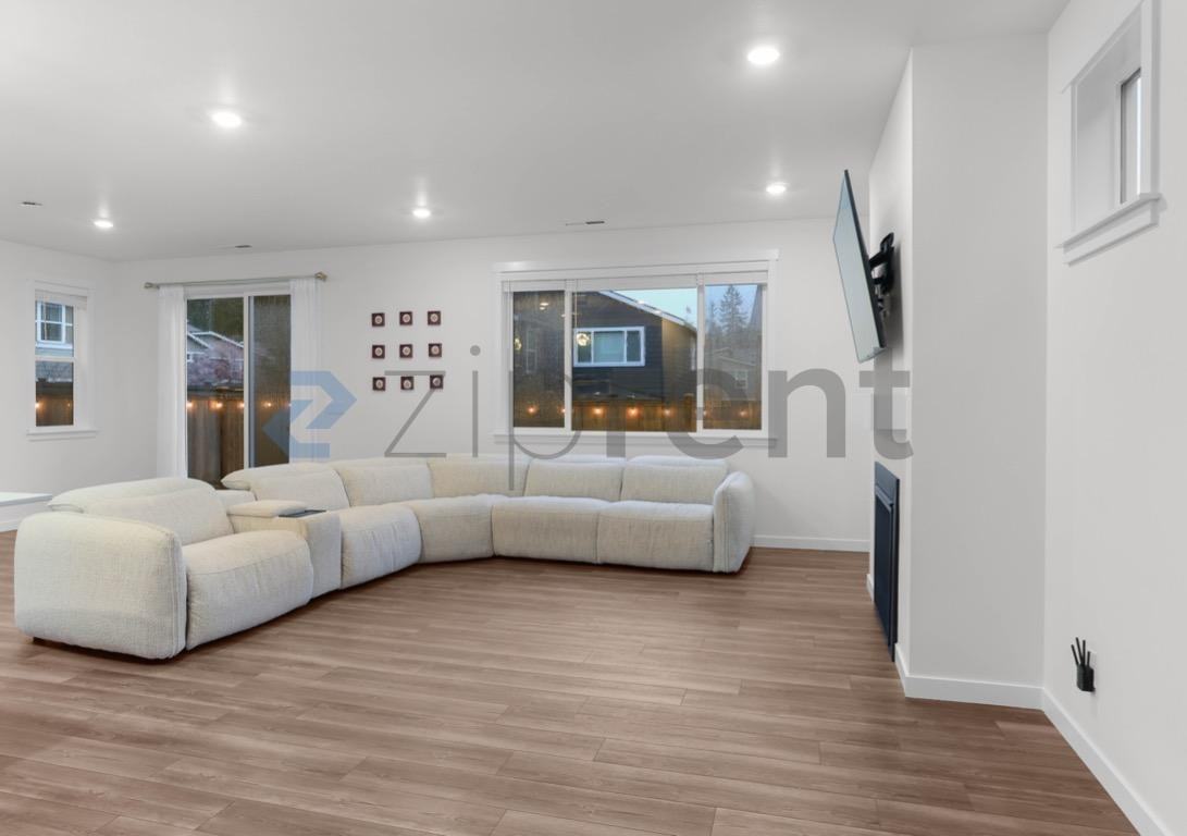 13231 204th Ave Se - Photo 4 of 17