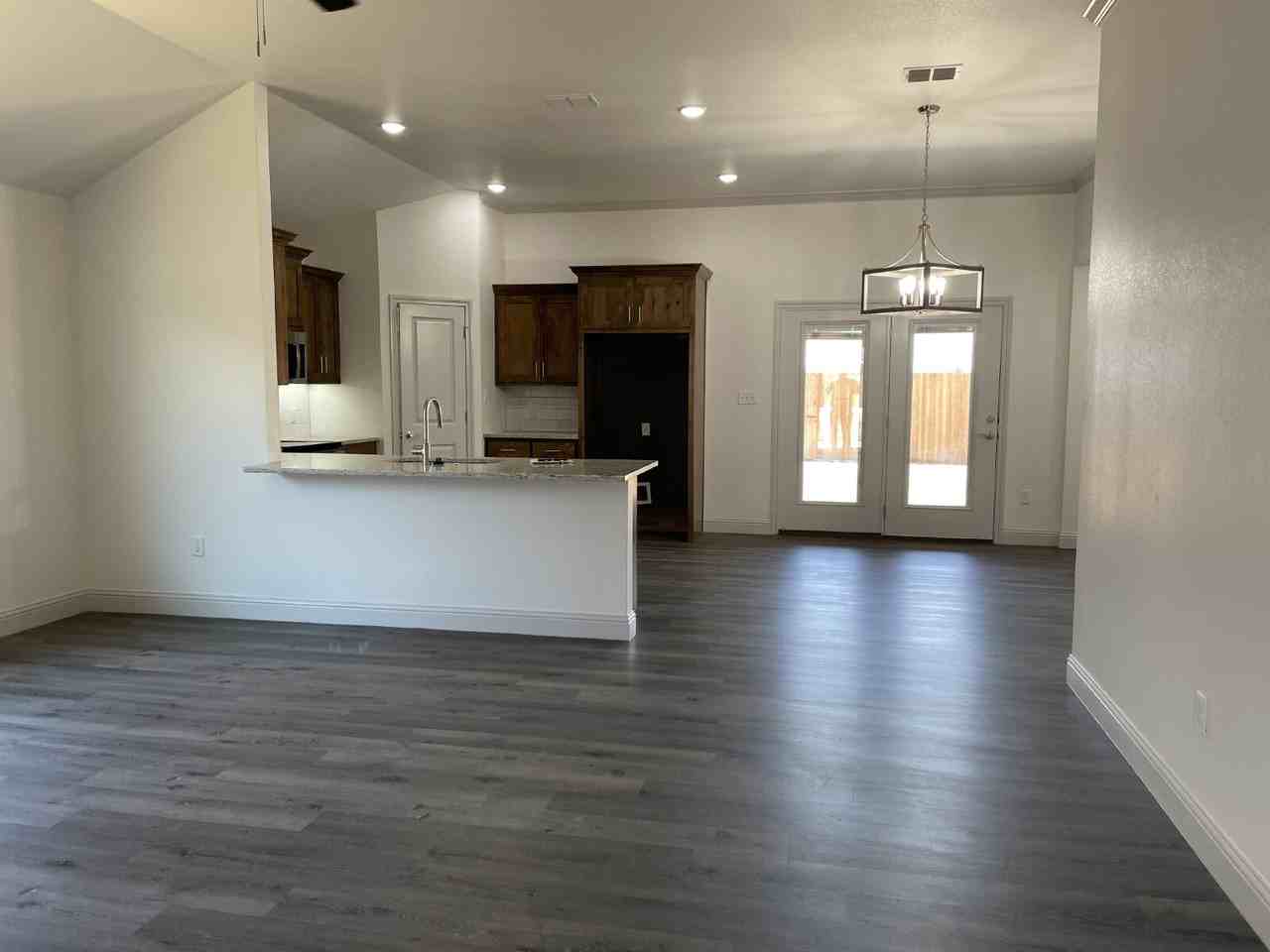 7219 23rd St - Photo 2 of 12