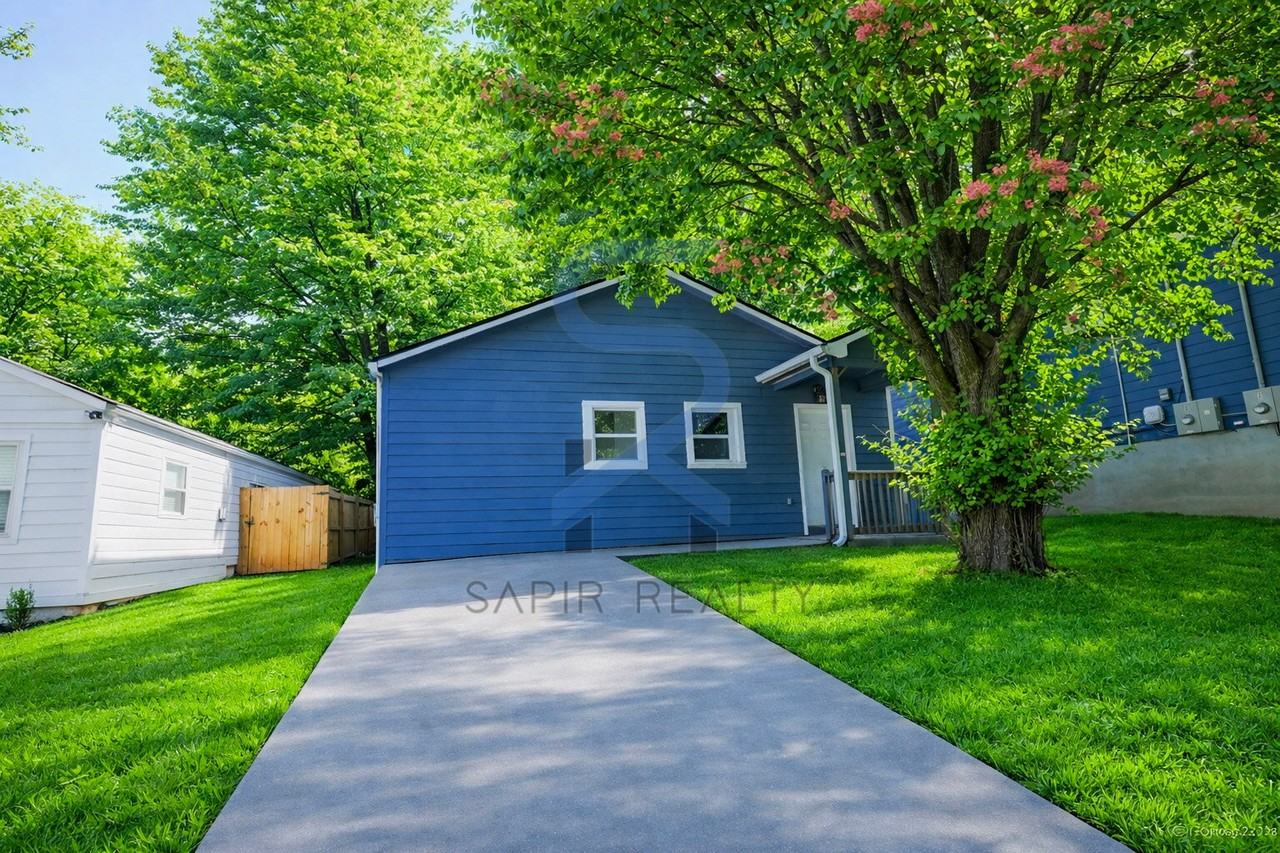 1056 Grant Way Se - Photo 2 of 18