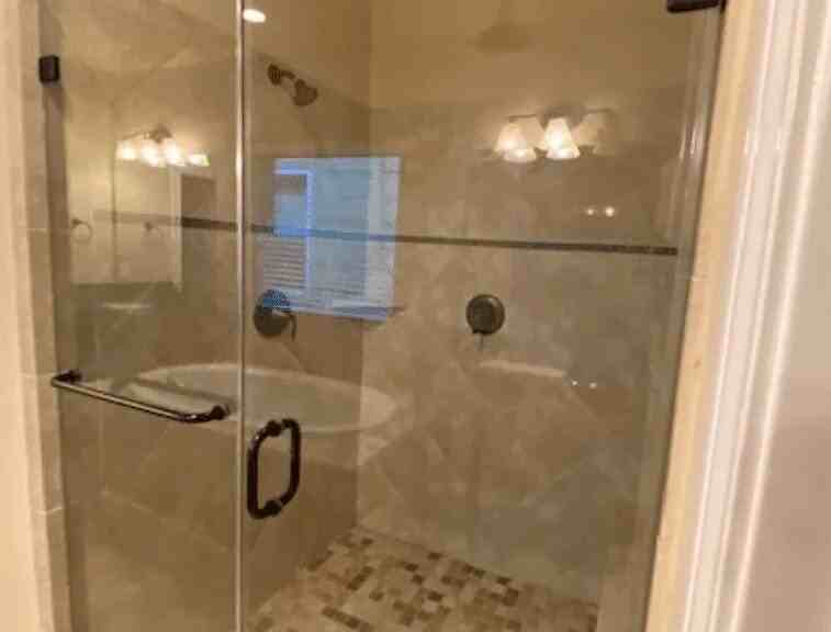 1306 Dian St - Photo 5 of 15