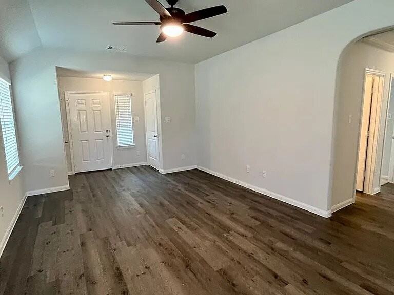 973 Rice Dr - Photo 4 of 14