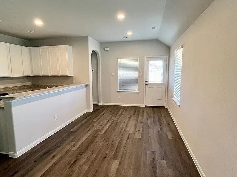 973 Rice Dr - Photo 5 of 14