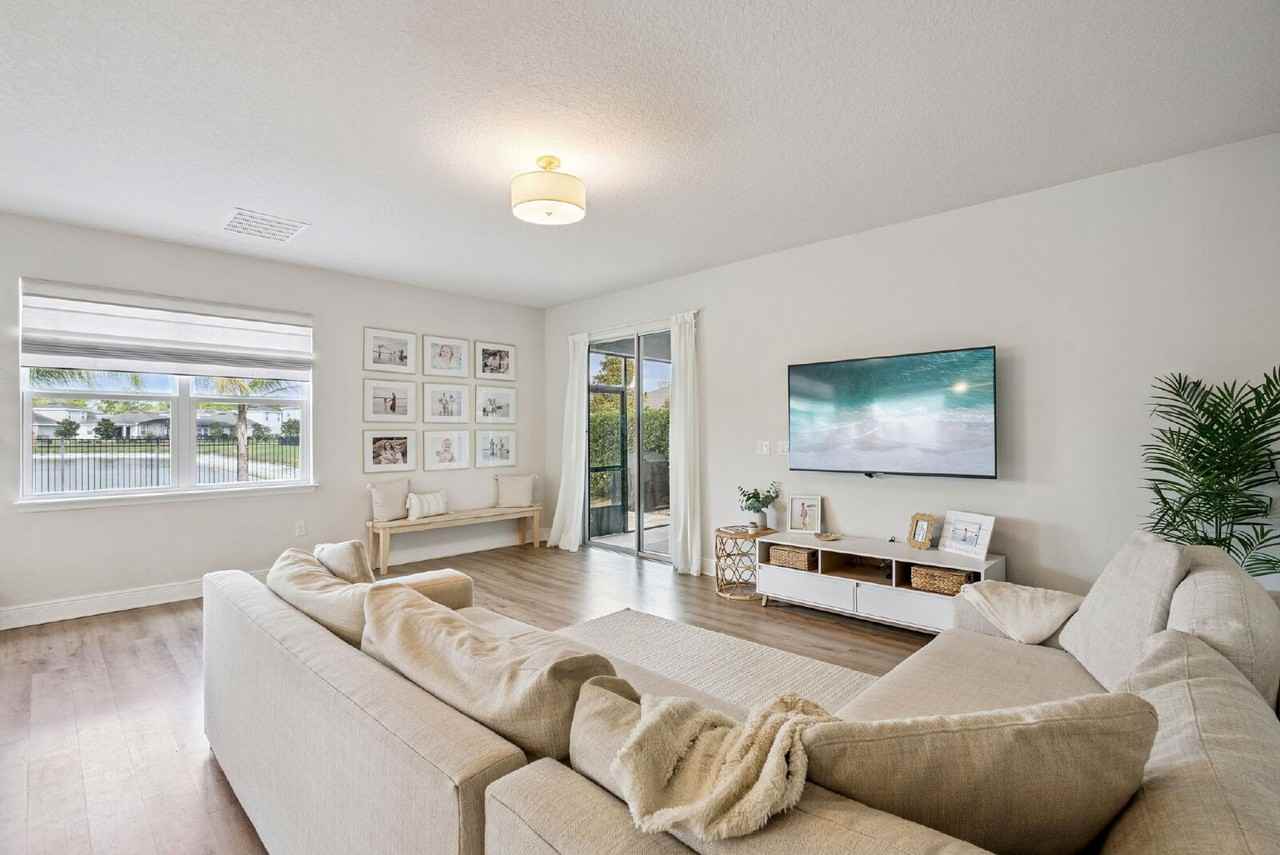 1606 Chelsea Manor Cir - Photo 6 of 44