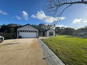 2045 Jan Lan Blvd - Photo 2 of 31