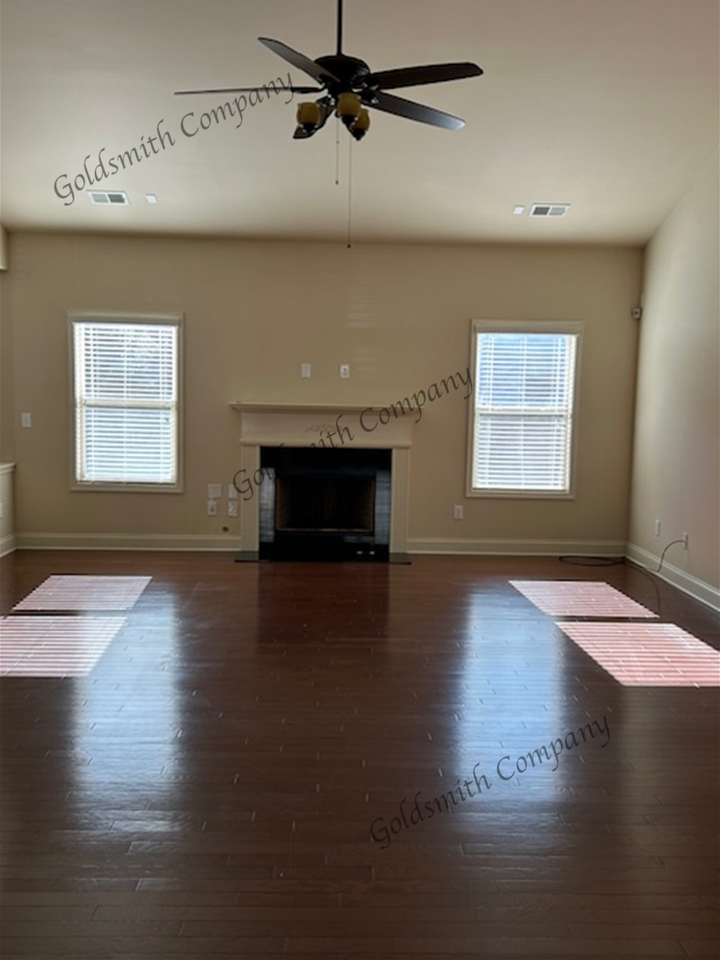 355 Abby Cir - Photo 6 of 13