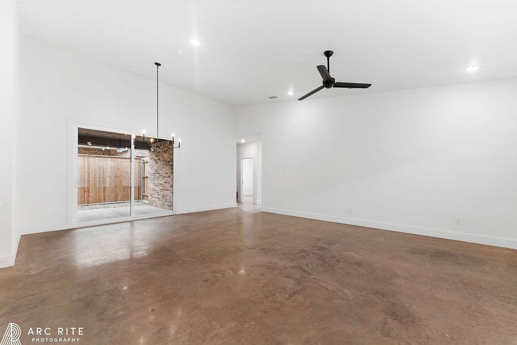 4529 22nd Pl - Photo 6 of 27