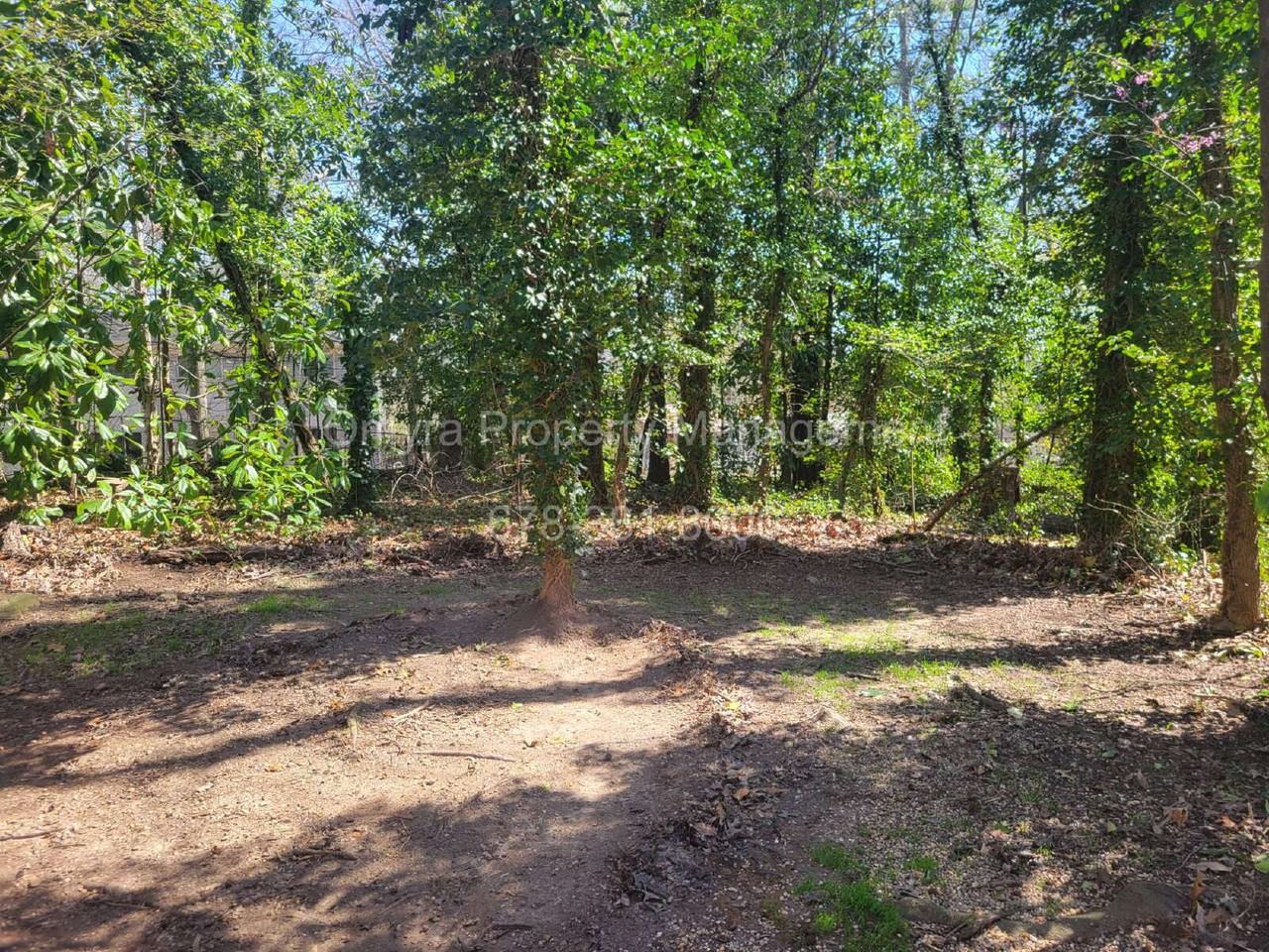 591 Bolan St Se #B - Photo 7 of 7