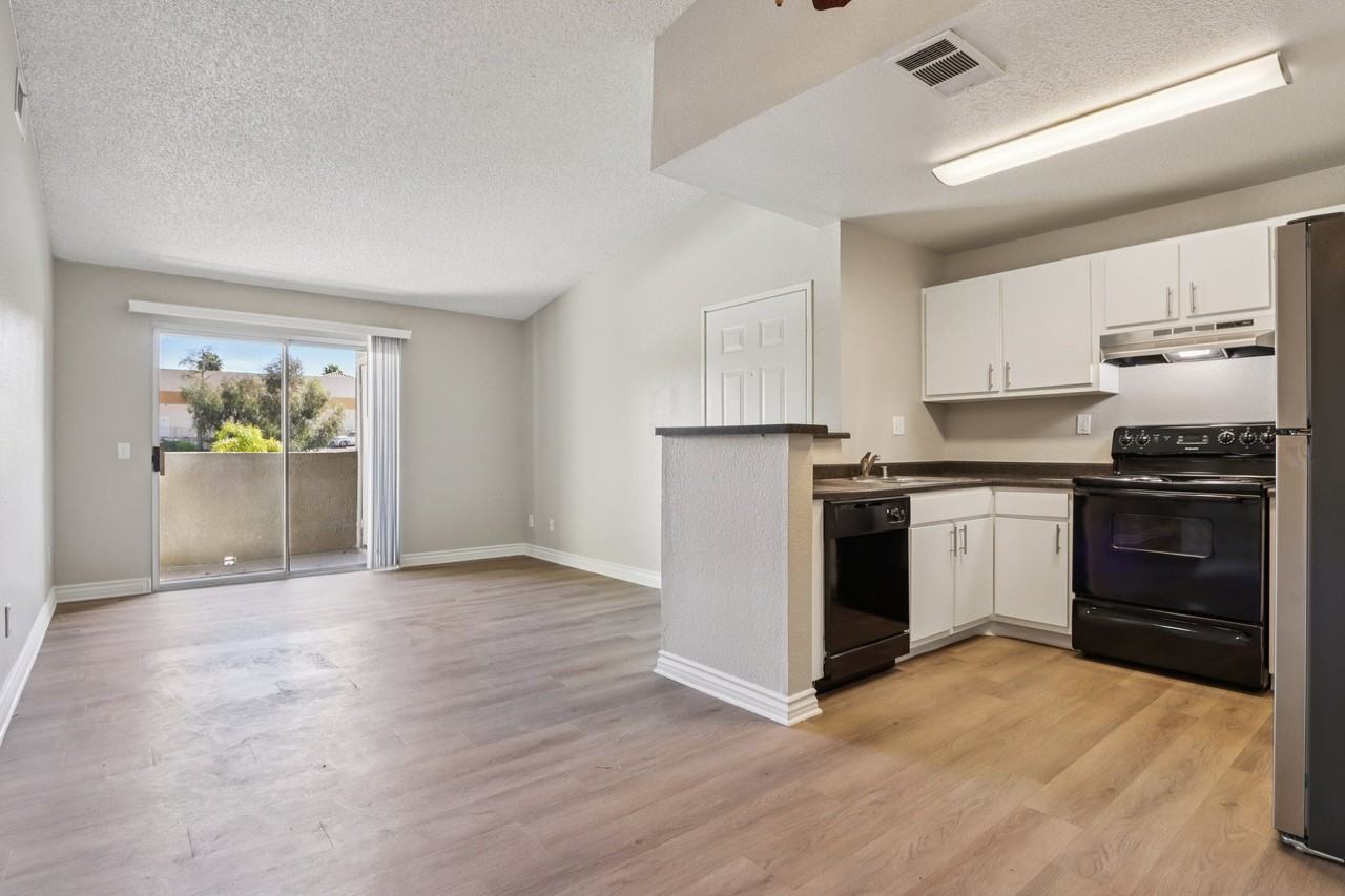 Waterstone at Murrieta - Photo 4 of 24