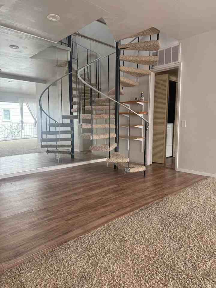 2704 San Pedro St #14 - Photo 3 of 19