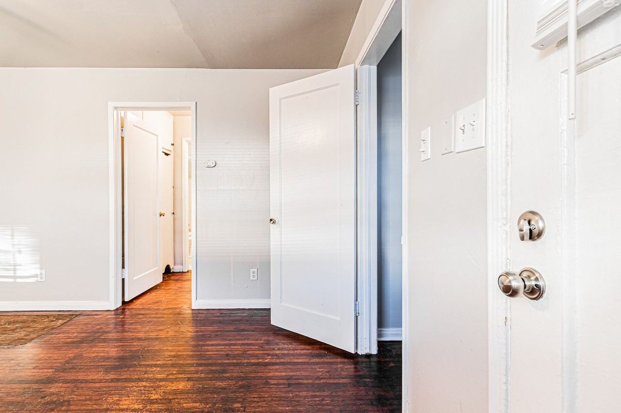 549 E Indian Dr - Photo 6 of 50