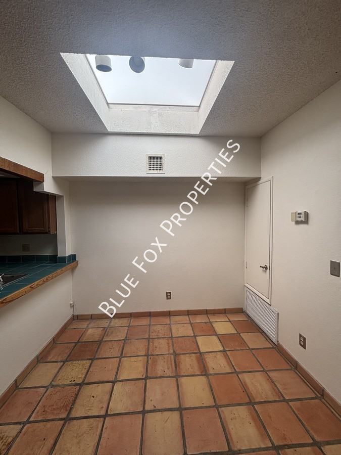 5958 E Sun County Blvd - Photo 4 of 14