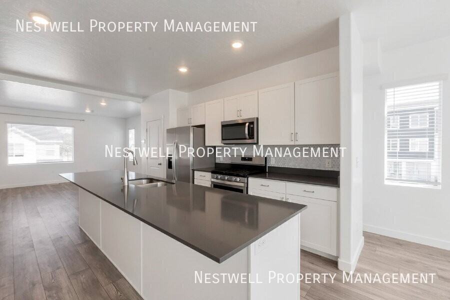 27 N Monitor Row - Photo 3 of 20