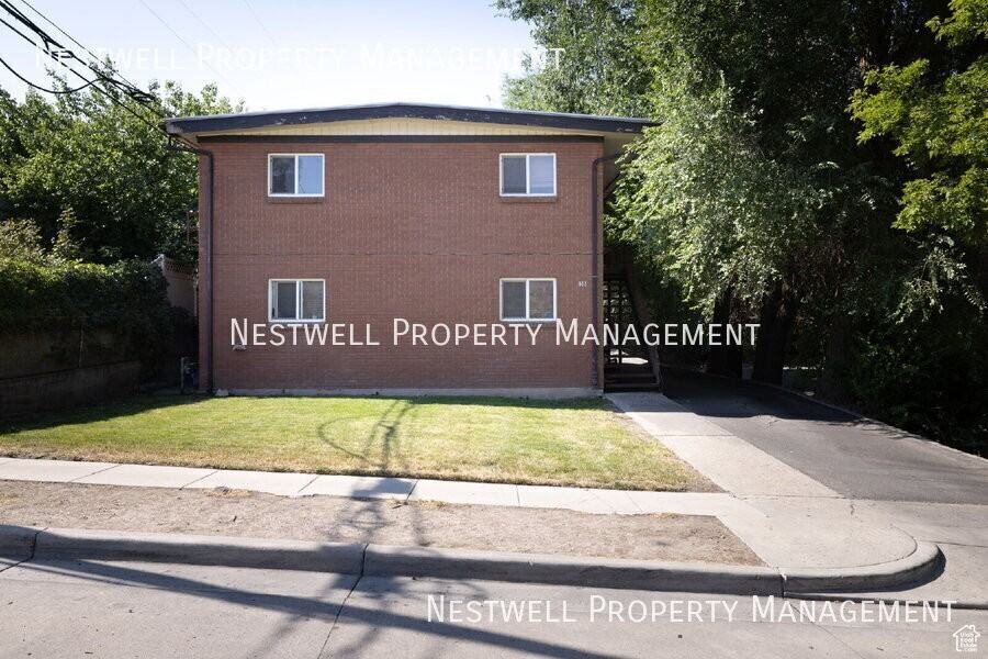 938 E Lowell Ave #3 - Photo 5 of 11