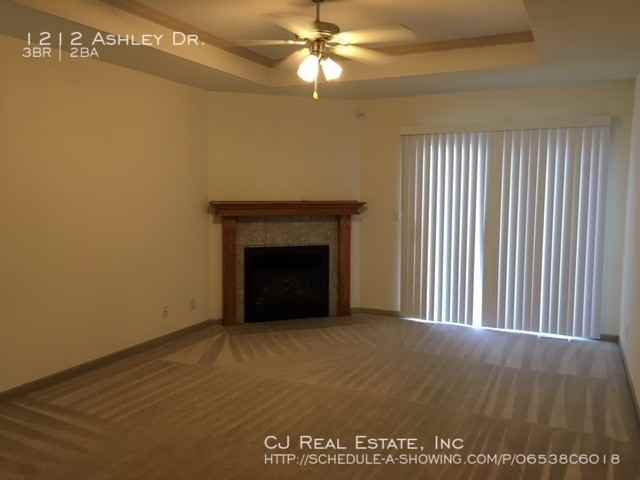 1212 Nw Ashley Dr - Photo 2 of 10