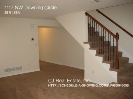 1117 Nw Downing Cir - Photo 4 of 5