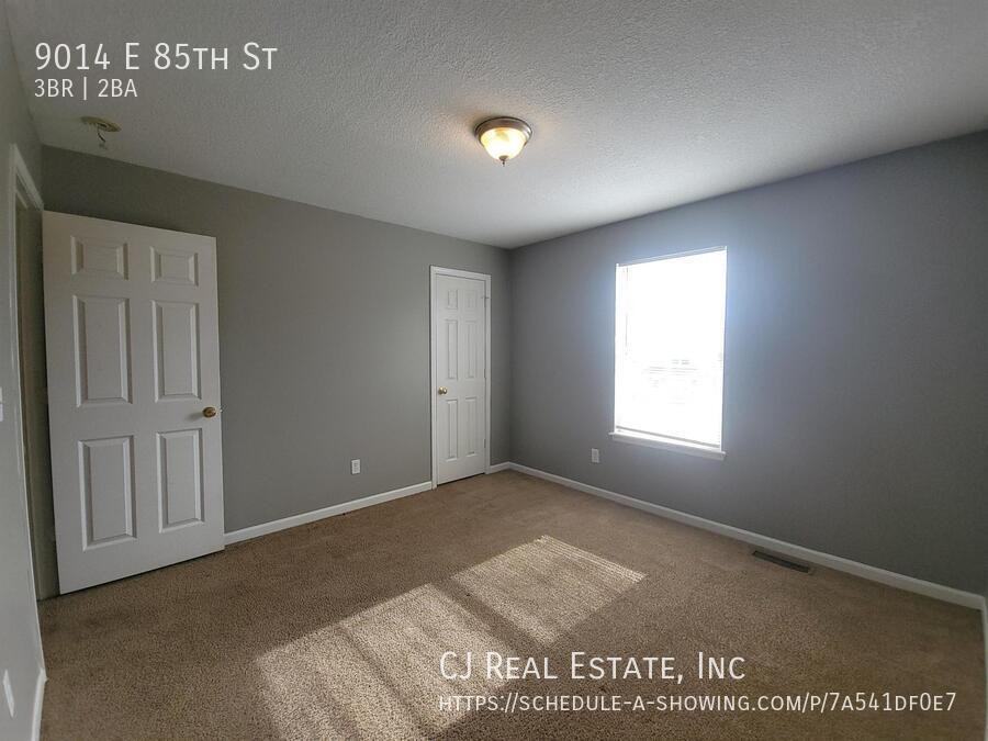 9014 E 85th St - Photo 7 of 12