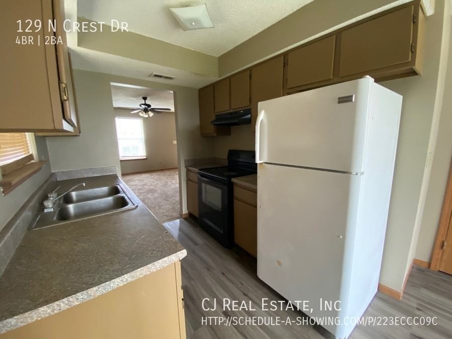 129 N Crest Dr - Photo 4 of 11