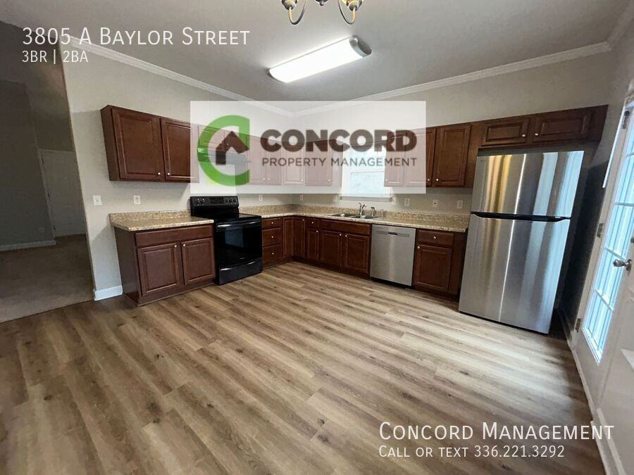 3805A Baylor St - Photo 6 of 20