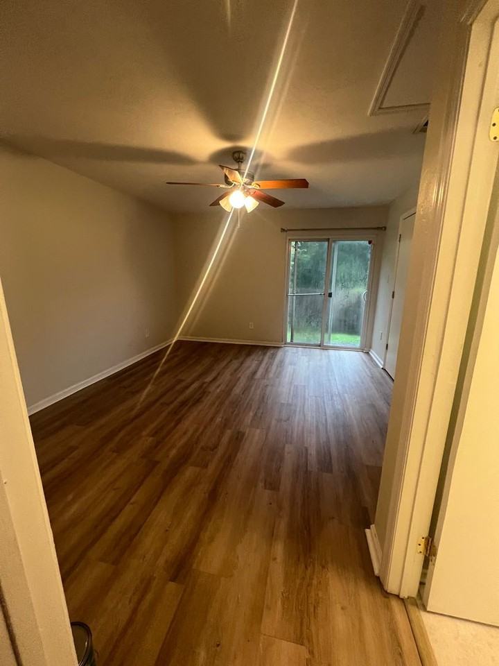 2510 Mar Ct - Photo 3 of 14