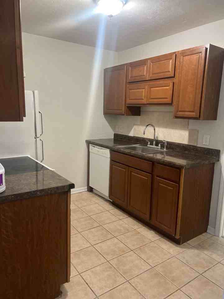 2510 Mar Ct - Photo 6 of 14