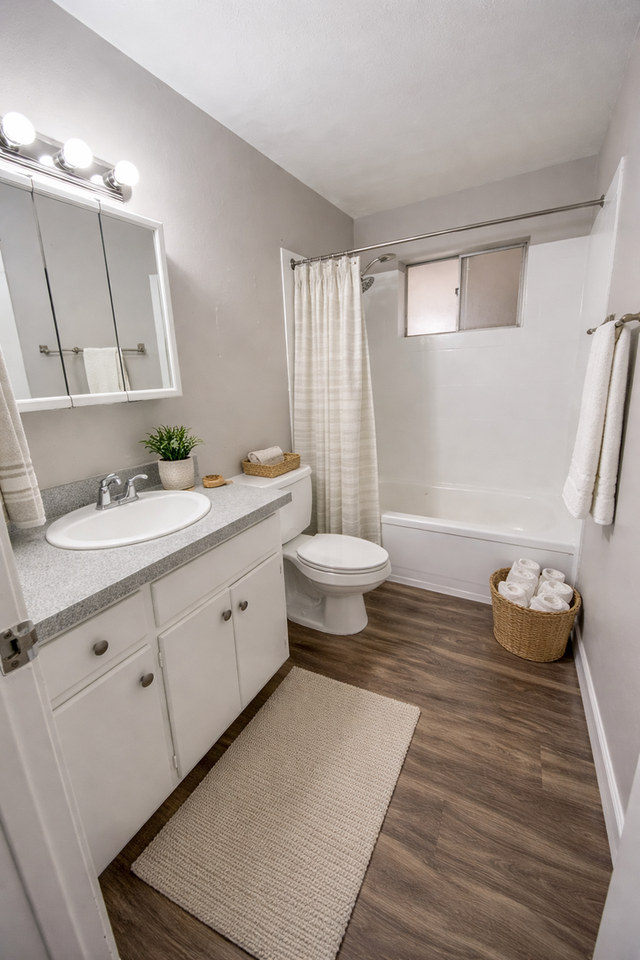 1625 Scenic Drive - Photo 3 of 4