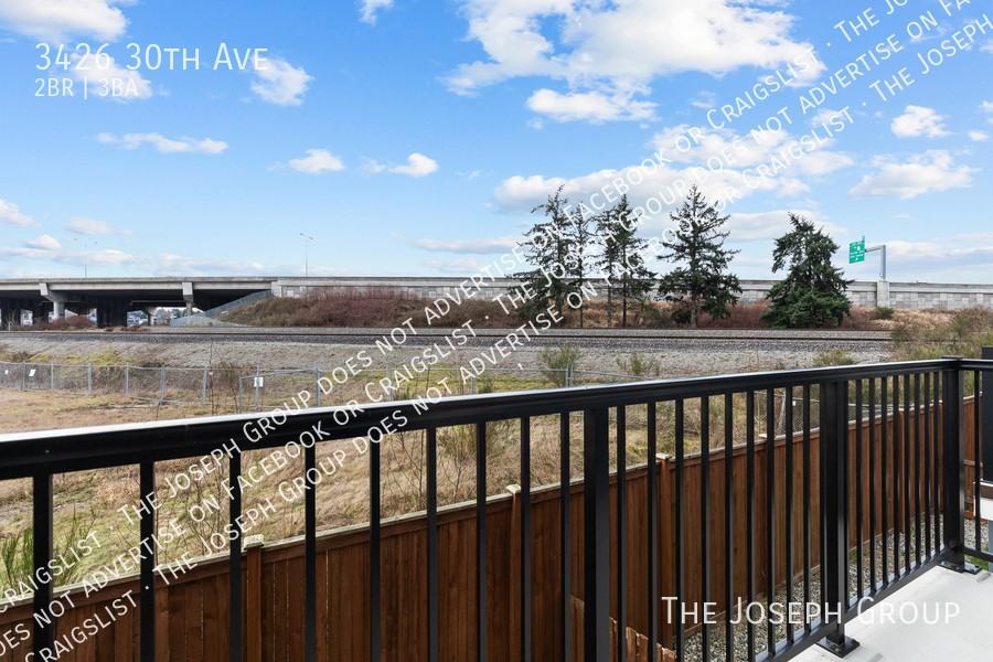 3426 30th Ave - Photo 6 of 40