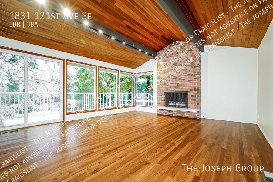 1831 121st Ave Se - Photo 2 of 32