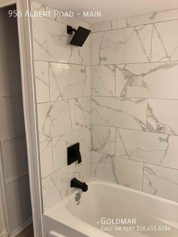 956 Albert Rd #MAIN - Photo 2 of 14