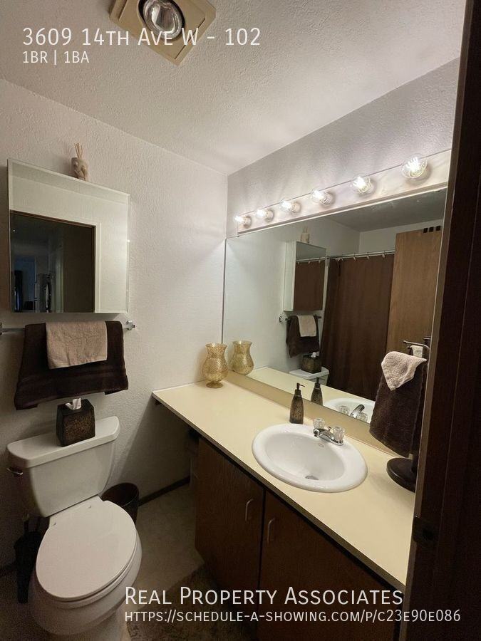 3609 14th Ave W #102 - Photo 7 of 17