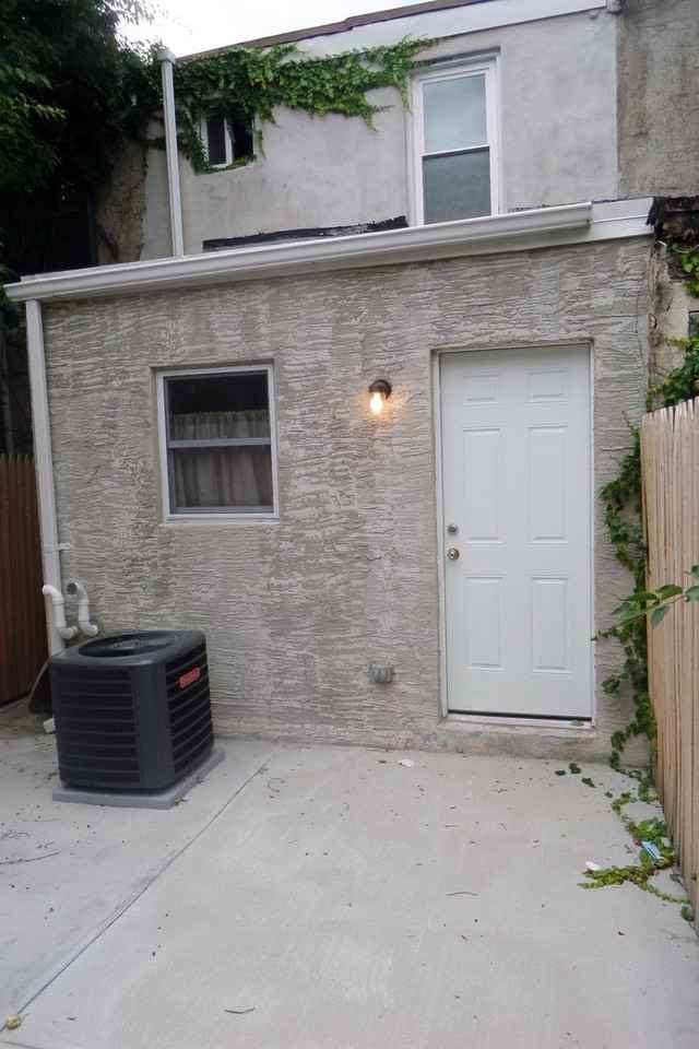 1031 S Dorrance St - Photo 5 of 8