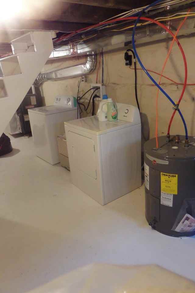 1031 S Dorrance St - Photo 7 of 8