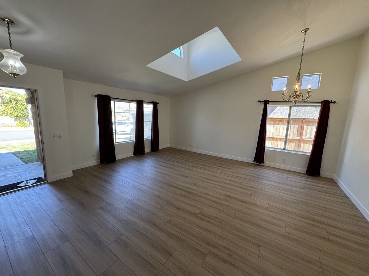 9195 Desert Acacia Ln - Photo 4 of 26